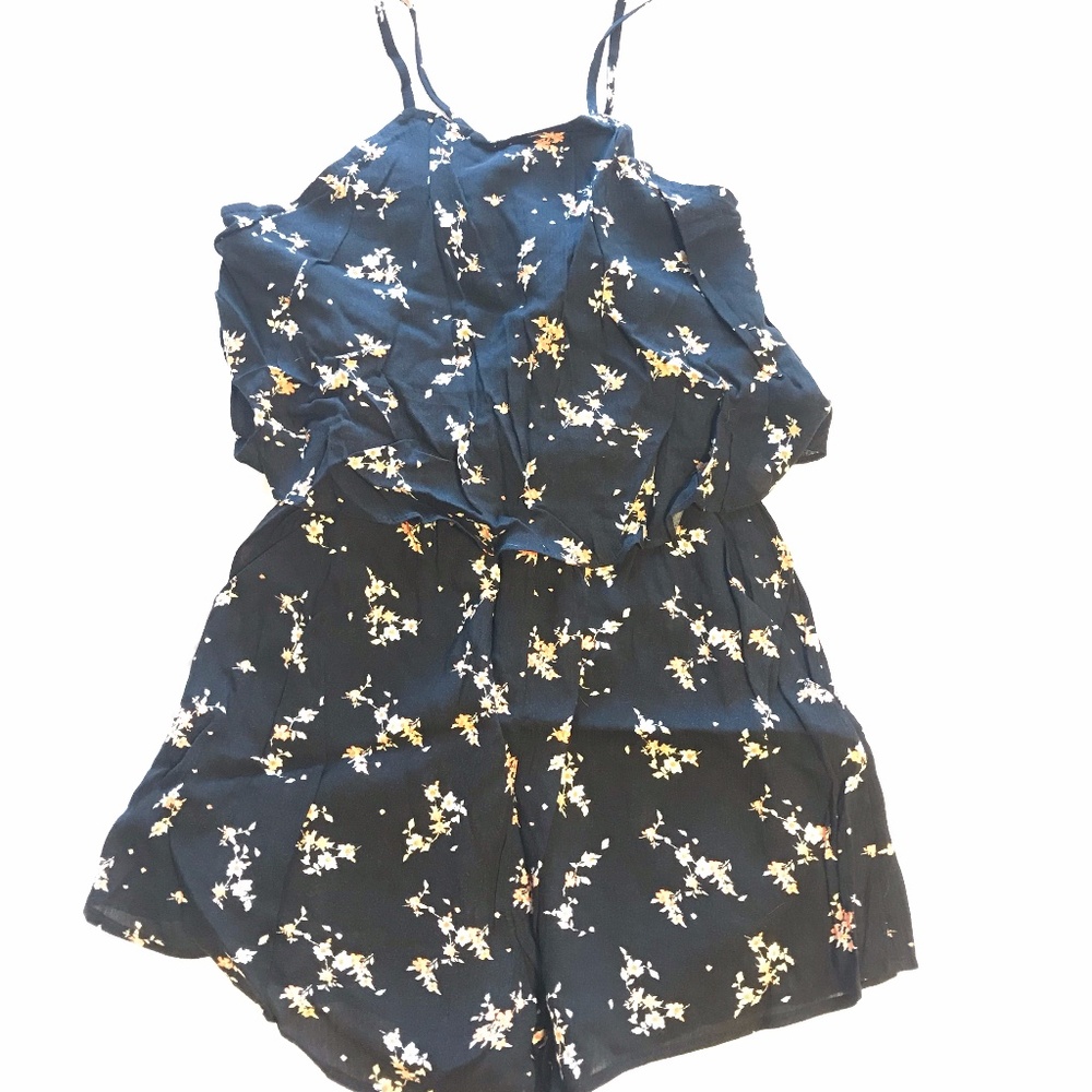H&M Floral Romper w/ Pockets